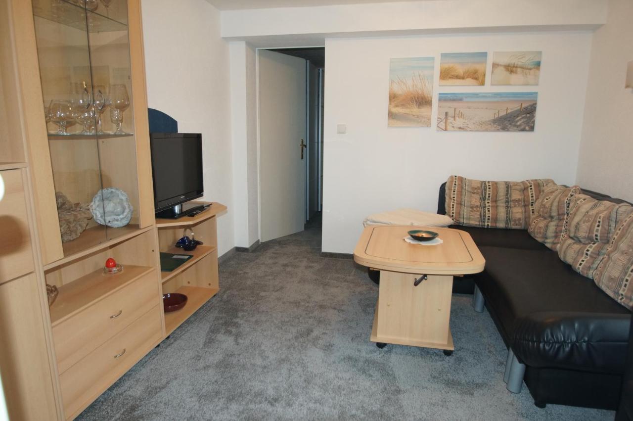 Ferienwohnung Schubert Sagard Esterno foto