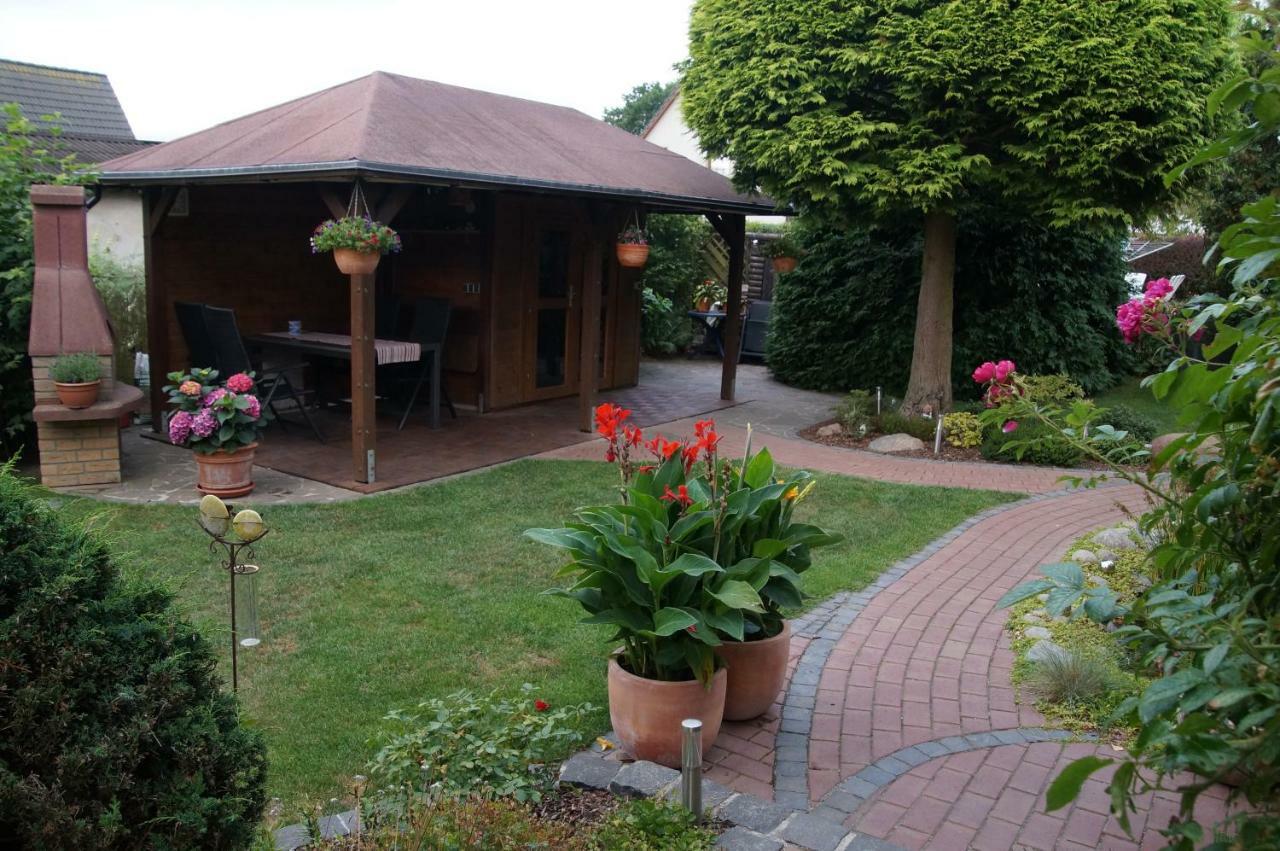 Ferienwohnung Schubert Sagard Esterno foto